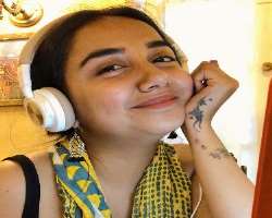 The YouTuber is a tattoo lover and has a number of tattoos including tattoos of the name of her both the parents. She also has an adorable design tatt